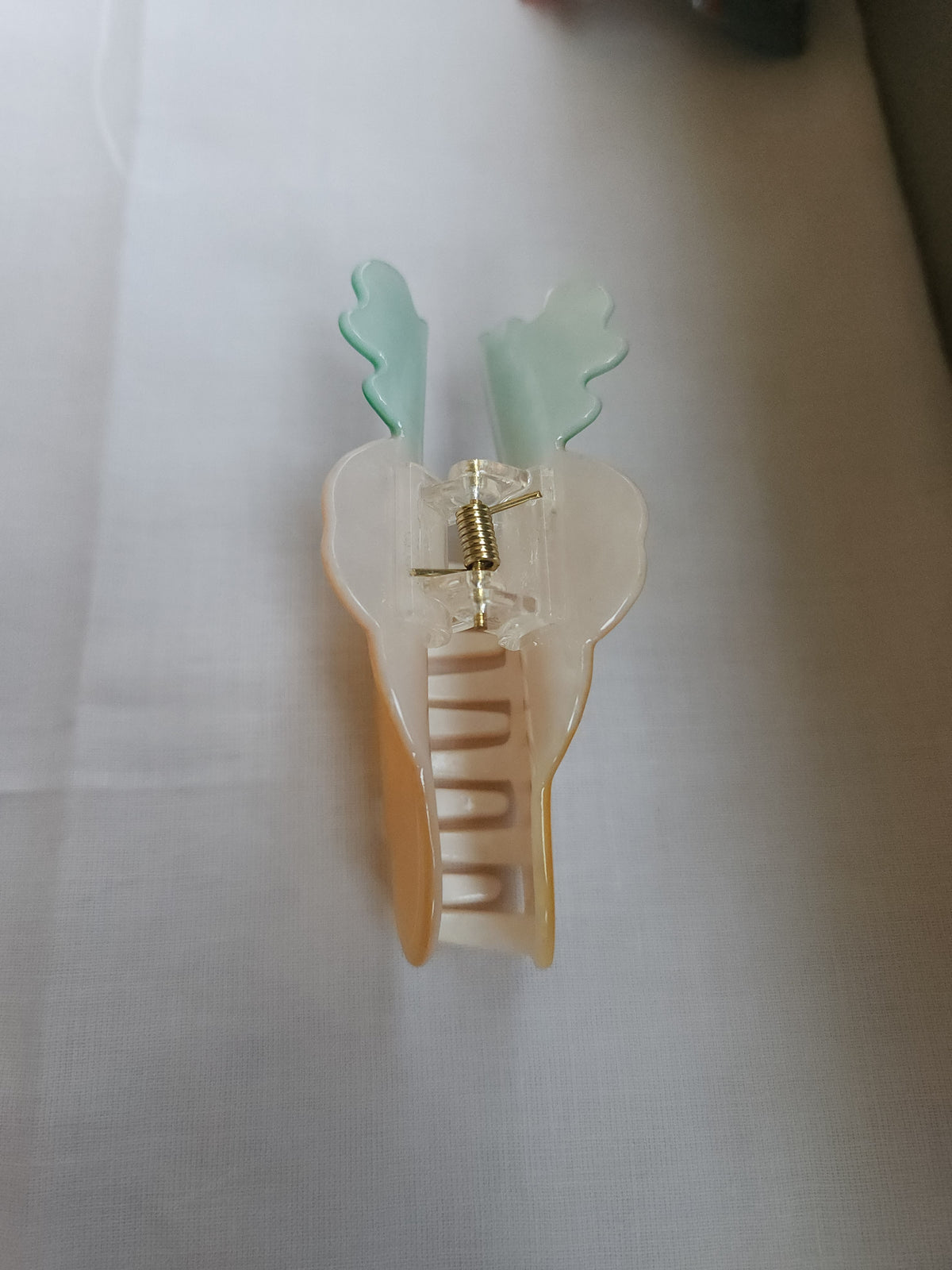 HAIR CLIPS