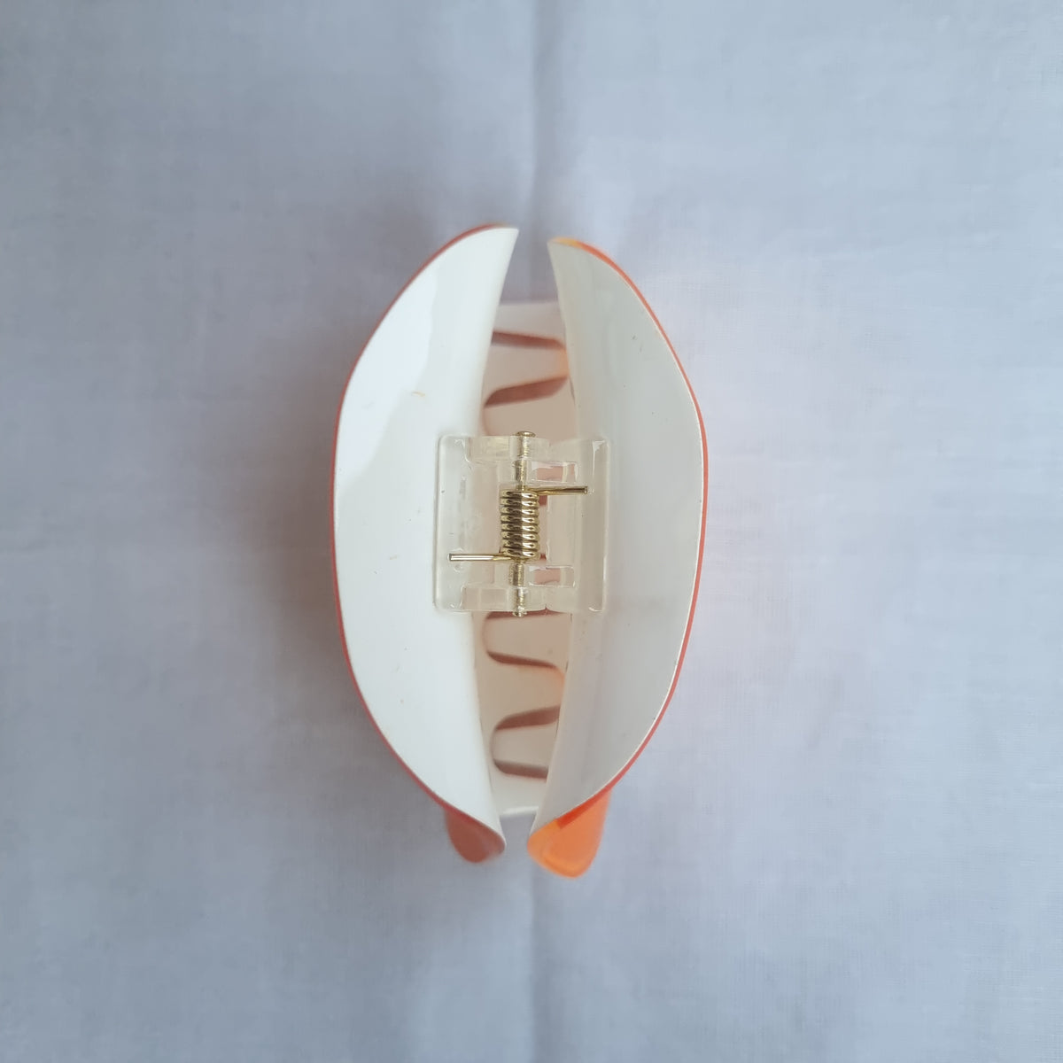 HAIR CLIPS