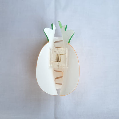HAIR CLIPS