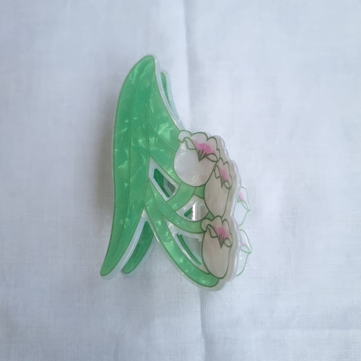 HAIR CLIPS
