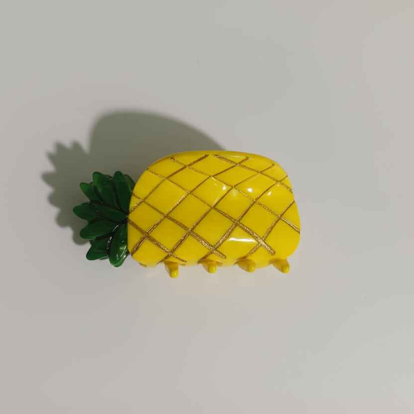 HAIR CLIPS