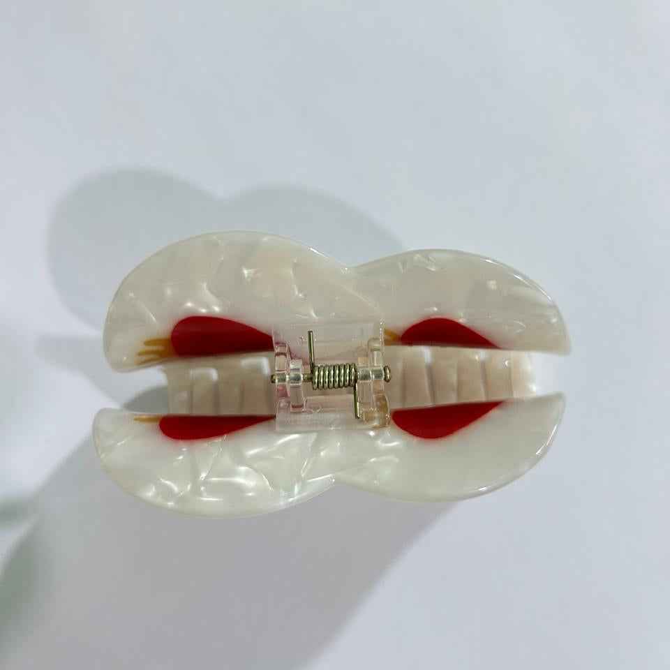 HAIR CLIPS