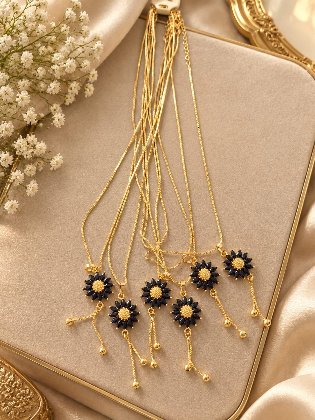 Black Daisy Flower Tassel Pendant Necklace - Gold Tone Chain