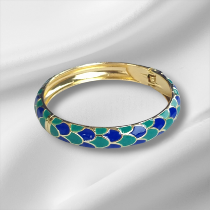 Blue Enamel Gold Scallop Bangle Hinge Bracelet