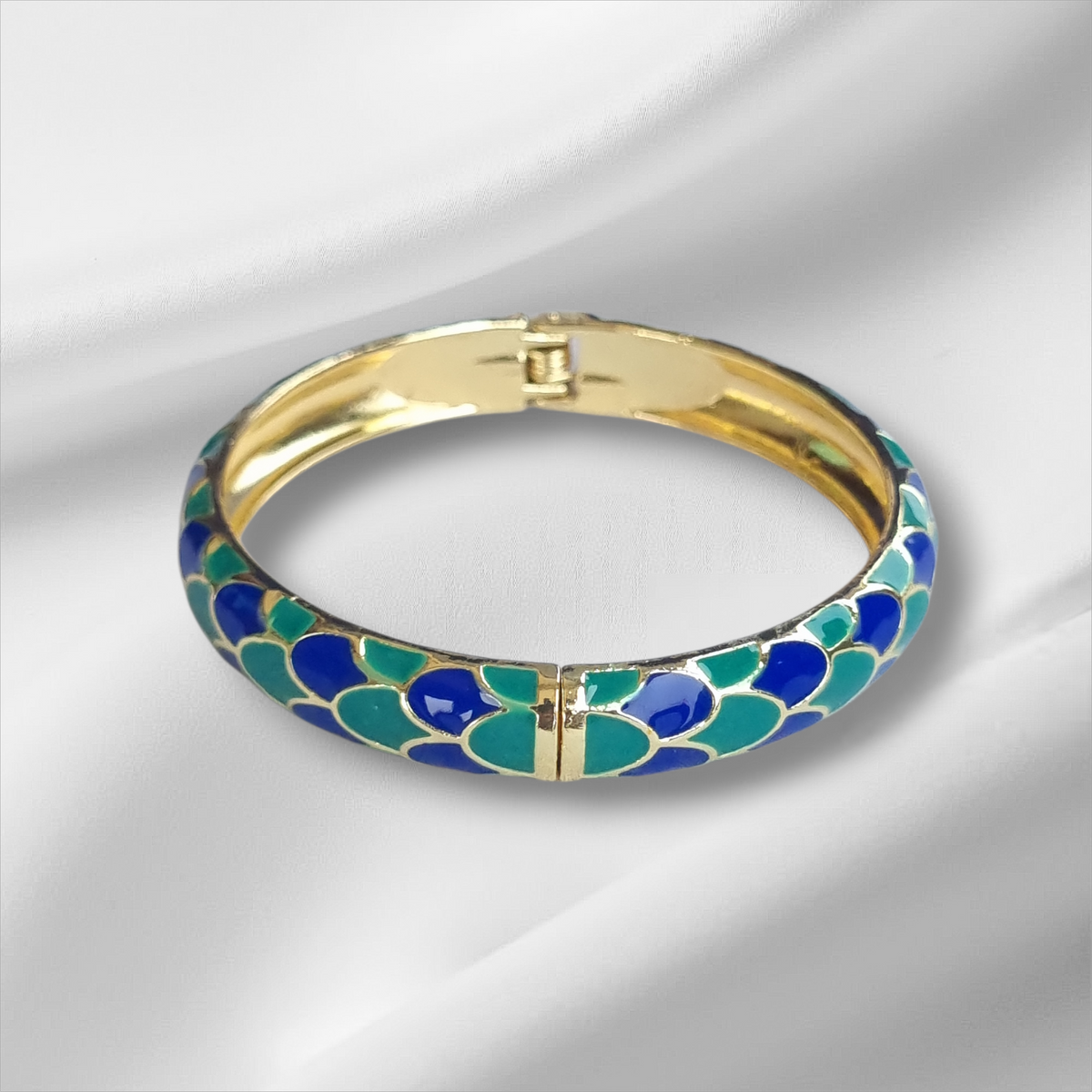 Blue Enamel Gold Scallop Bangle Hinge Bracelet