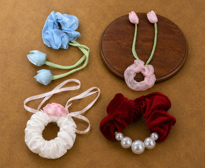 HAIR SCRUNCHIES
